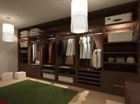 Классическая гардеробная комната из массива с подсветкой Подольск
