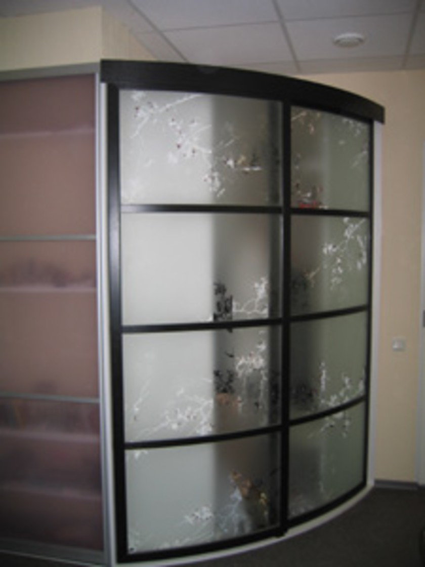 Шкаф купе радиусный с рисунком на стекле Подольск