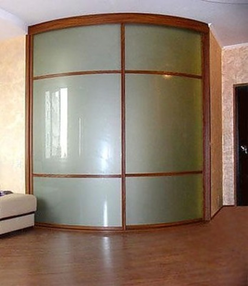 Встроенный шкаф купе радиусный в классическом стиле Подольск